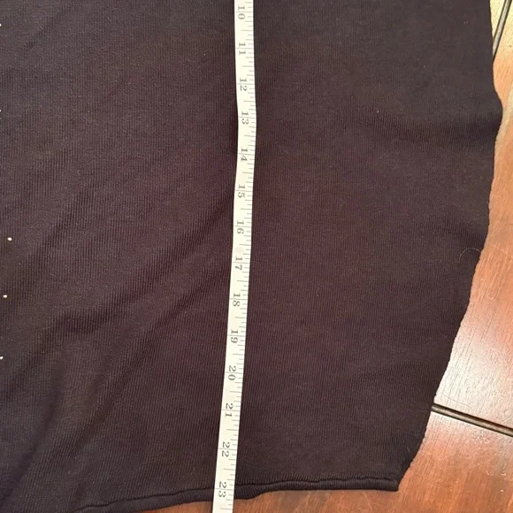 Size 2X Black sweater with Gold & silver crystal embellishment NWOT - Picture 10 of 11